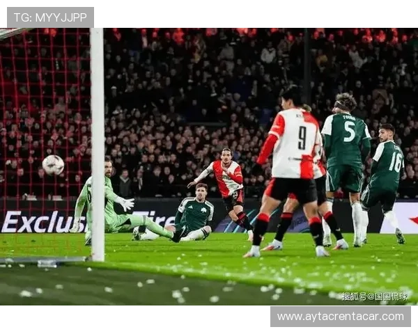 荷甲PSV本赛季状态回暖，竞争力持续提升