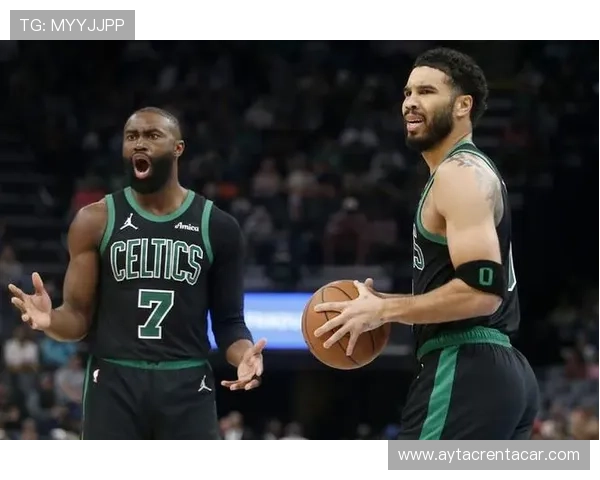 杰森·塔图姆挡拆拉开空间提升三分效率显著超越季后赛对手